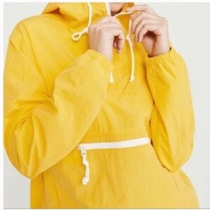 Abercrombie & Fitch Women’s small S yellow popover windbreaker jacket